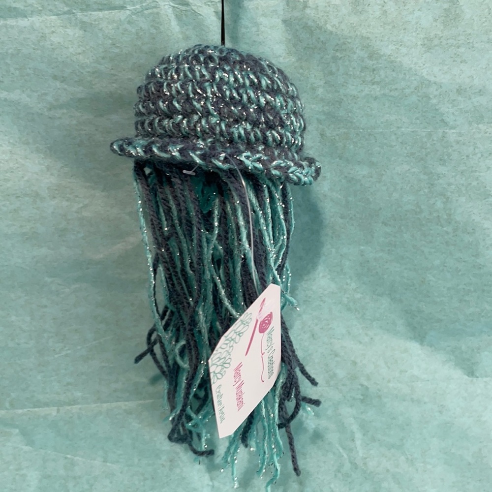 Jellyfish keychain or any type of decoration. Handcrafted with love ❤️